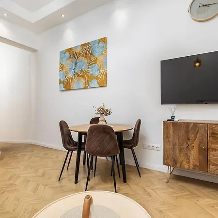 Apartment Venus - Akacfa Iii *