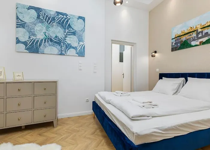 Venus - Akacfa Iii *